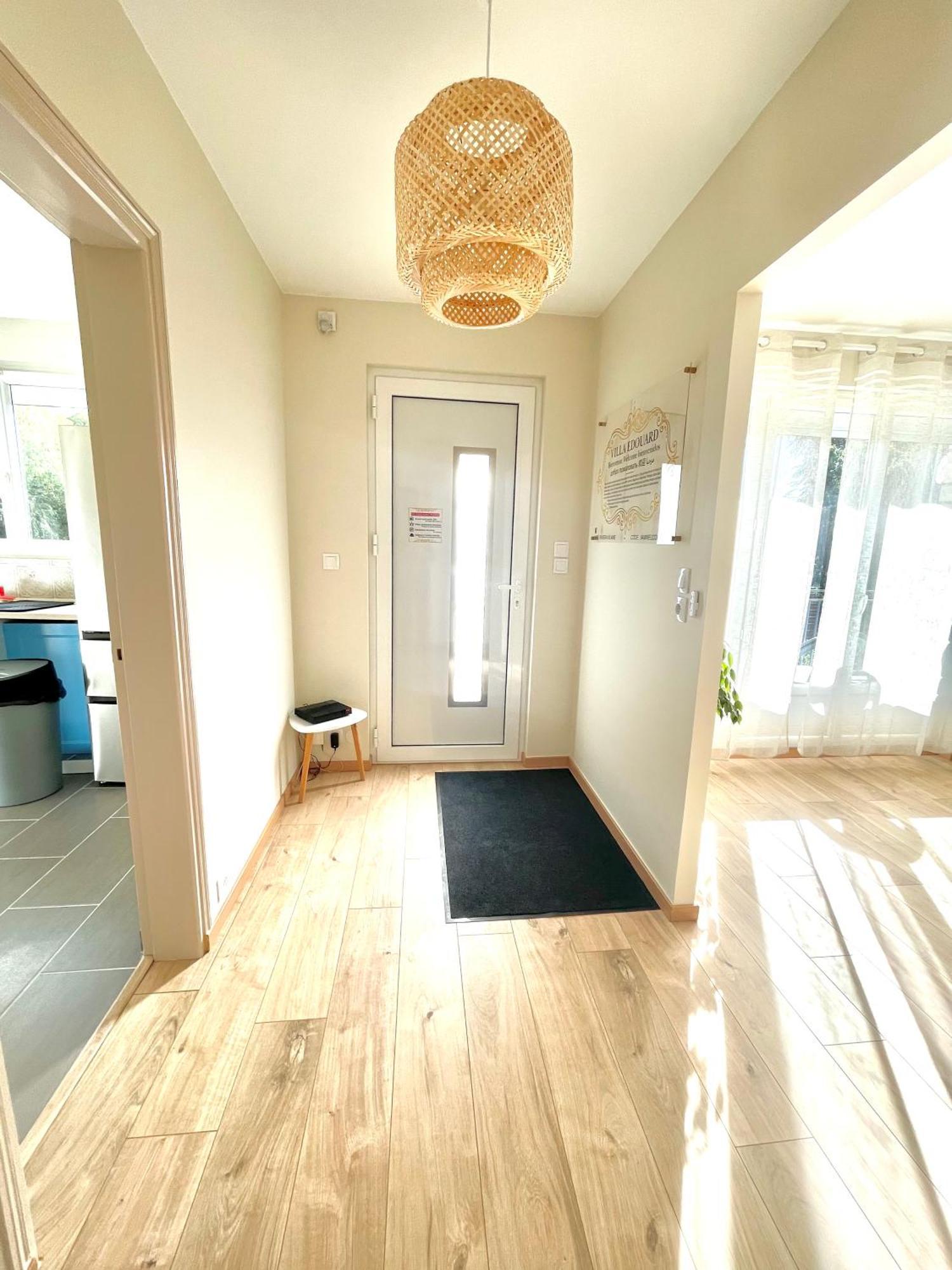 Villa Edouard - 180M2 In Nature & Forest - 20Min Disney - 7Min Airport Claye-Souilly Luaran gambar